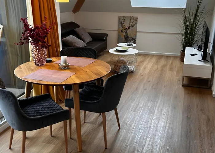 Terralpin - Charmante Dg Mit Balkon Apartamento Bruckmühl