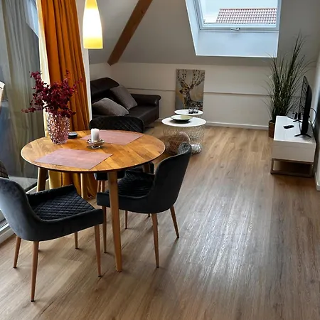 Terralpin - Charmante Dg Mit Balkon アパート Bruckmühl